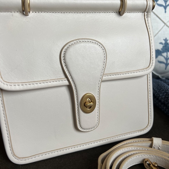 Coach Willis Top Handle 18 - Picture 5 of 5